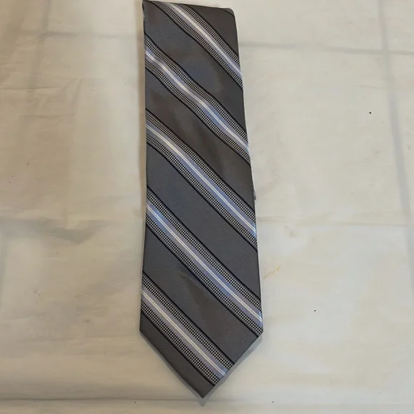 Michael Kors mental silver and blue striped tie 58”L x 3.25”W - Picture 2 of 4